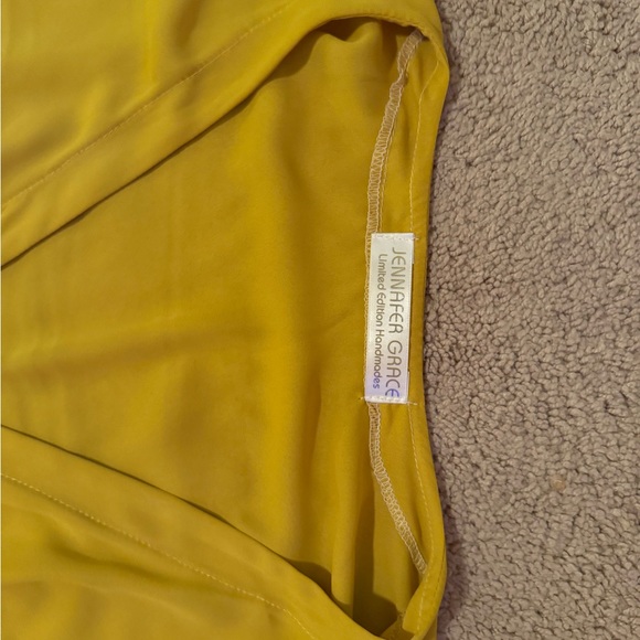 Jennafer Grace Mustard Caftan with front gather - one size - Picture 7 of 8